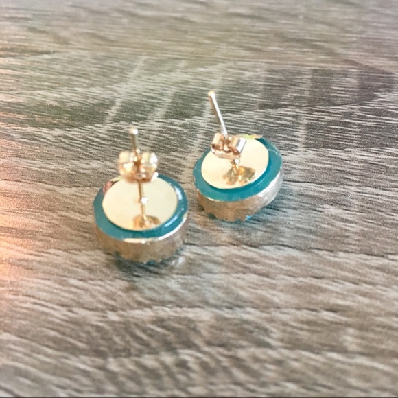 Anthro Druzy Quartz Stud Earrings in Peacock - Picture 3 of 5